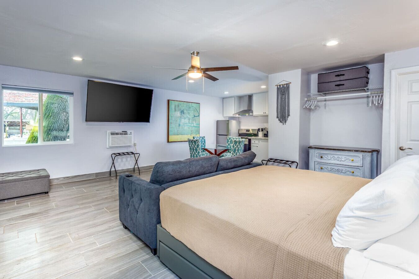 1 bedroom, WiFi, bed sheets