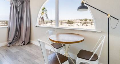 Peaceful Desert Hideaway