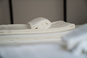 Haartrockner, Handtücher