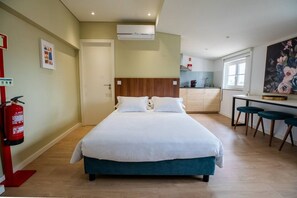 1 bedroom, iron/ironing board, travel cot, WiFi