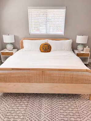 2 bedrooms, desk, iron/ironing board, free WiFi