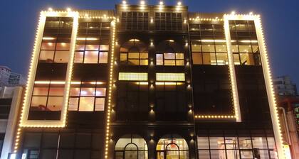 BUSAN ALMOND KIDS POOL VILLA NAMPO