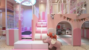 Kids Pink Room | Living area | 40-inch TV with cable channels, heated floors