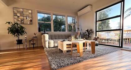 Guest Favourite|House+Studio | New Reno|1200m²Land