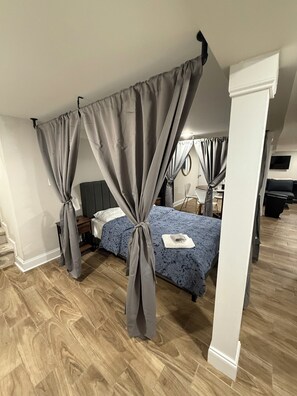 1 chambre, bureau, accès au Wi-Fi (inclus), literie fournie