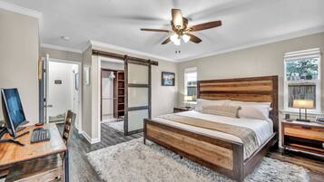 3 bedrooms, travel crib, free WiFi