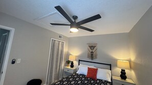 2 bedrooms, desk, iron/ironing board, travel cot