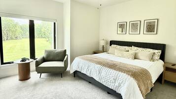 3 chambres, fer et planche Ă repasser, Wi-Fi, draps fournis