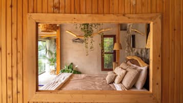 Studiosuite – deluxe | Individuelt dekorert, individuelt innredet og blendingsgardiner