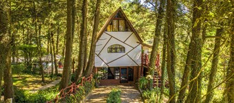 Los Naranjos Town Houses