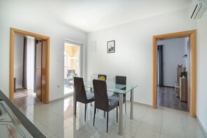 Interior - Comfy Apartment With Panoramic Sea View, Senj, Croatia (Senj)