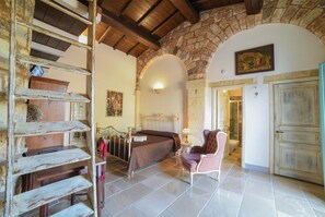 5 Schlafzimmer, kostenloses WLAN, Bettwäsche, Rollstuhlgeeignet