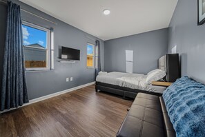 4 chambres, fer et planche à repasser, Wi-Fi, draps fournis