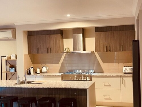 “Lakeside” Love the life at Lakeside Drive