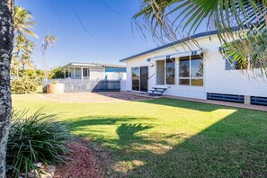 Exterior - Welcome to - Family Tides! (Mulambin)