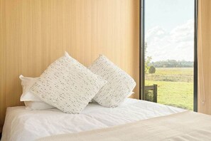 1 habitación, wifi y ropa de cama