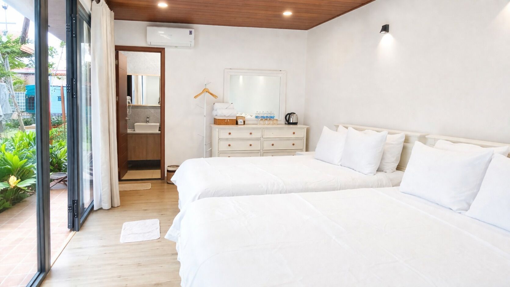 Deluxe Twin Room, Sea View | View from room