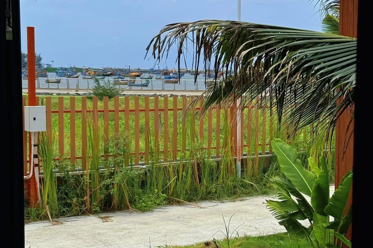 Deluxe Double Room, Sea View | Desk, free WiFi