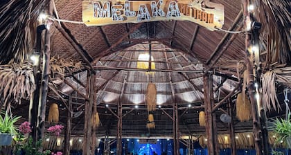 Melaka Ho Tram - Beachside Bungalows