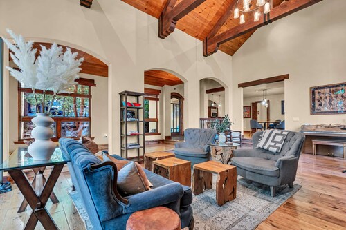 Star Haven | Game Room + Forest Views