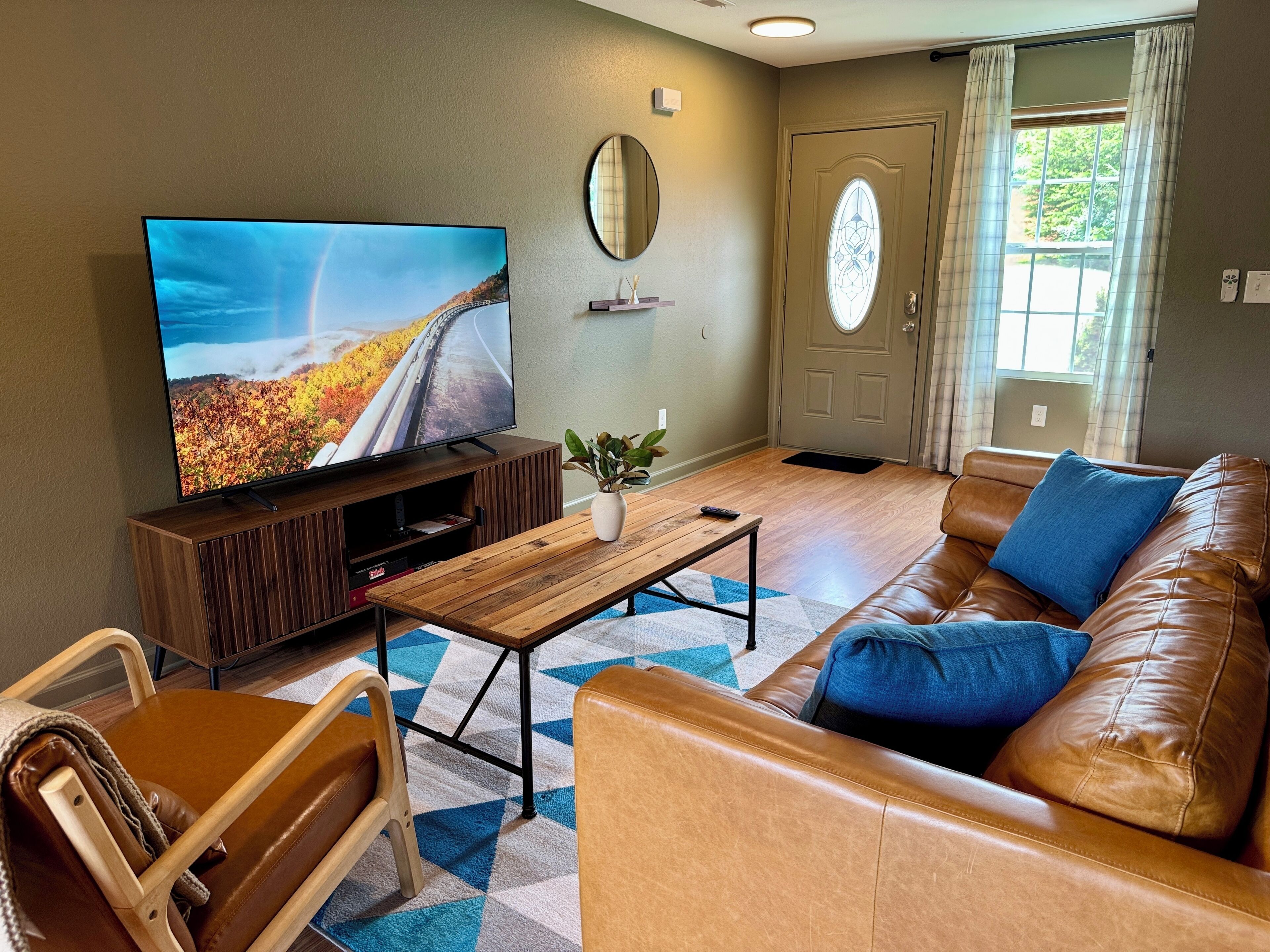 Townhome Near Dollywood W/ Hot Tubjune Promo - Sevierville, TN