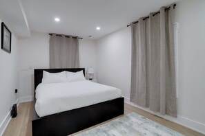 1 bedroom, iron/ironing board, WiFi, bed sheets