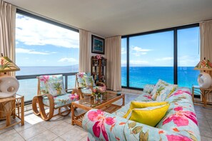 Lejlighed (4 Bedrooms) | Stue | Tv