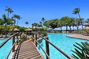 Appart'hôtel (2 Bedrooms) | Piscine