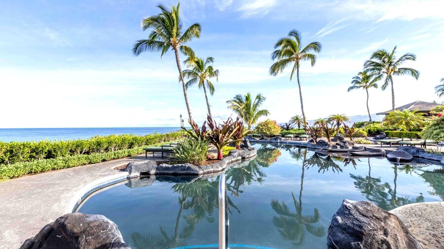 Spacious 5-bedroom Hali'i Kai Collection - Multi Unit Listing - Same Resort - Ocean Views - 2 Free Rental Cars! Hli-12a/19g