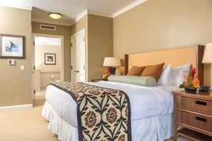 Bloc d'apartaments (4 Bedrooms) | 4 dormitoris i espai de treball apte per a portàtils