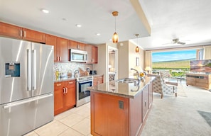 Appart'hôtel (5 Bedrooms) | Cuisine privée | Micro-ondes, four, lave-vaisselle, cafetière/bouilloire