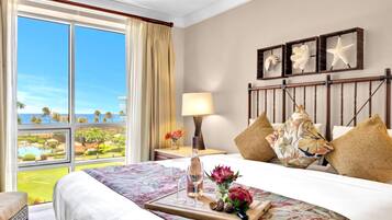 Condo (4 Bedrooms) | 4 bedrooms, laptop workspace, iron/ironing board, bed sheets