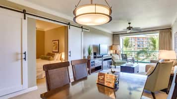 Condo (4 Bedrooms) | Restaurantes