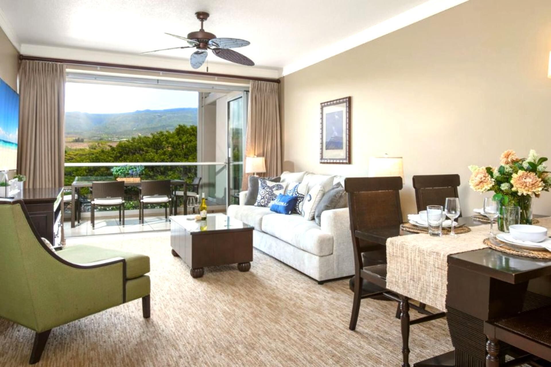 Leilighet (5 Bedrooms) | Oppholdsrom | TV