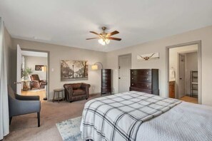3 Schlafzimmer, Bügeleisen/Bügelbrett, WLAN, Bettwäsche