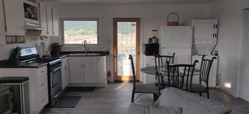 Hidden Haven: Open Concept Inside, Dramatic Views Outside