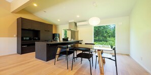 Family Villa, Mountain View | Private kitchen | Full-size fridge, microwave, stovetop, toaster - Minn house Niseko Hirafu (Kutchan)