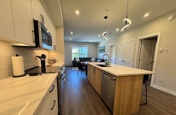 Microwave, oven, stovetop, dishwasher