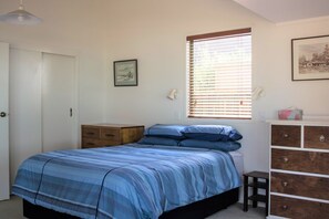 3 makuuhuonetta, silitysrauta/-lauta, Wi-Fi