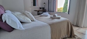 5 sovrum, strykjärn/strykbräda, wi-fi och sängkläder