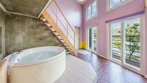 Basic-Zimmer, 1 Schlafzimmer (201(River+NamisumView/Spa/No Cooking)) | 1 Schlafzimmer, kostenloses WLAN
