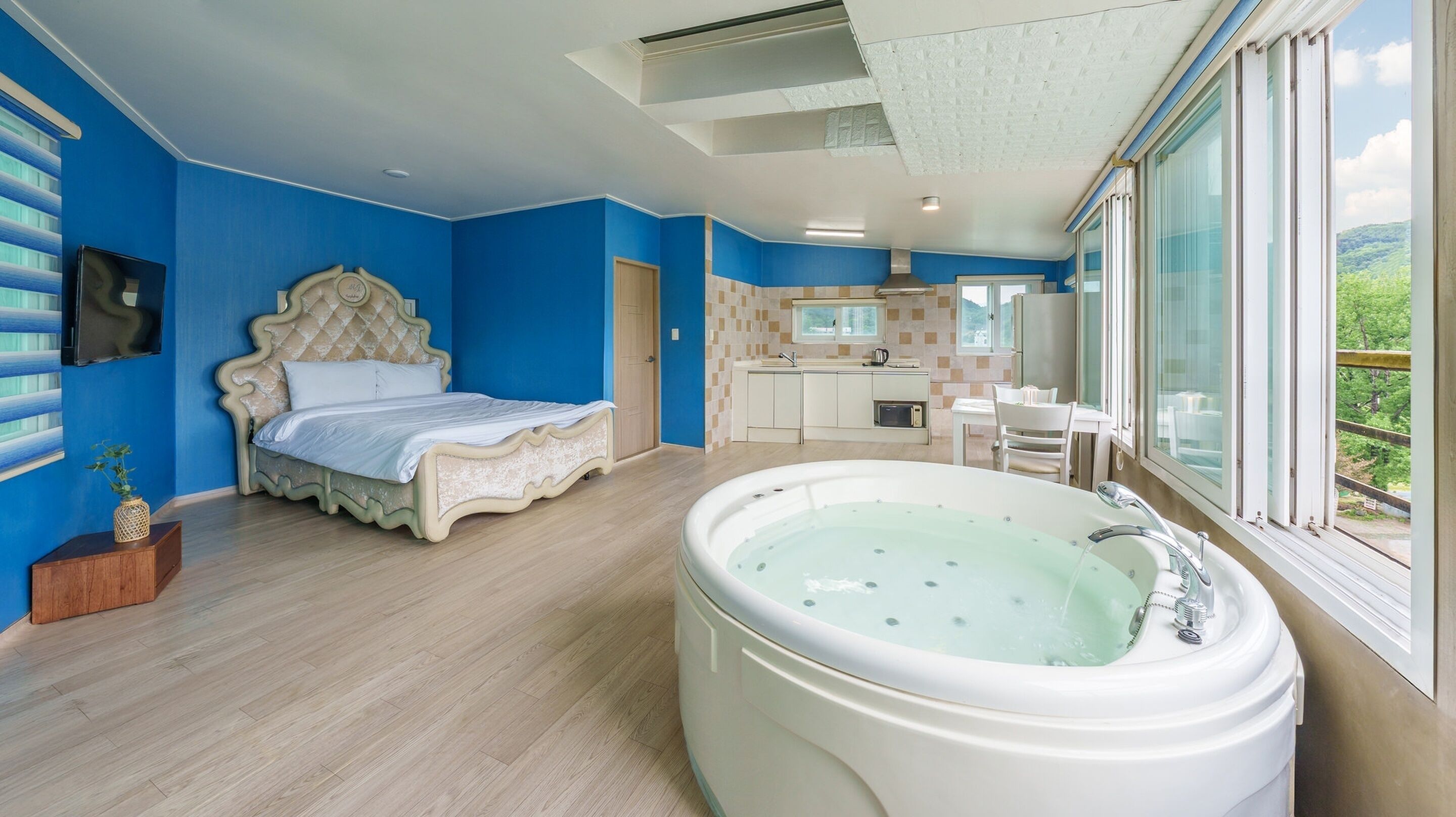 Basic Room, 1 Bedroom (401(River+NamisumView/Spa)) | 1 bedroom, free WiFi