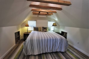 Signature Cabin, 3 Bedrooms, Patio | Individually decorated, individually furnished, free WiFi, bed sheets - The Train Getaway (Big Bear Lake)