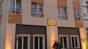 Fachada de la propiedad