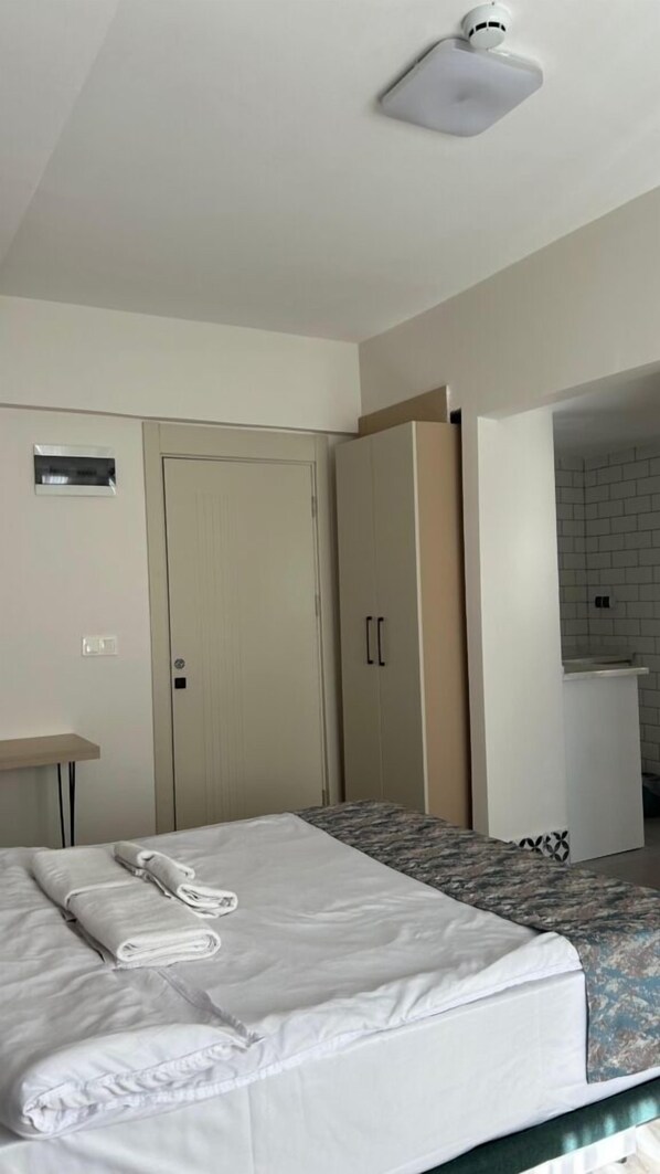 Blackout curtains, free WiFi - Gold Residence (Talas)
