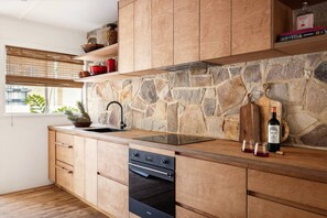 Kühlschrank, Ofen, Herdplatte, Geschirrspüler