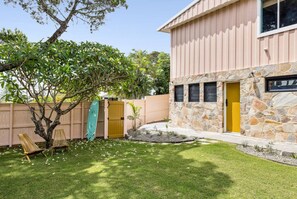 Property grounds - Sundowner Motel ~ Seaside Village Suites ~ No. 3 (Yamba)