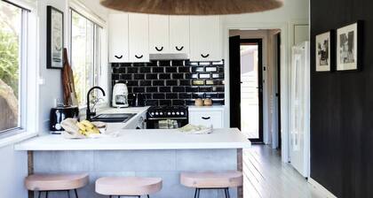 The Black Ace ~ Family entertainer