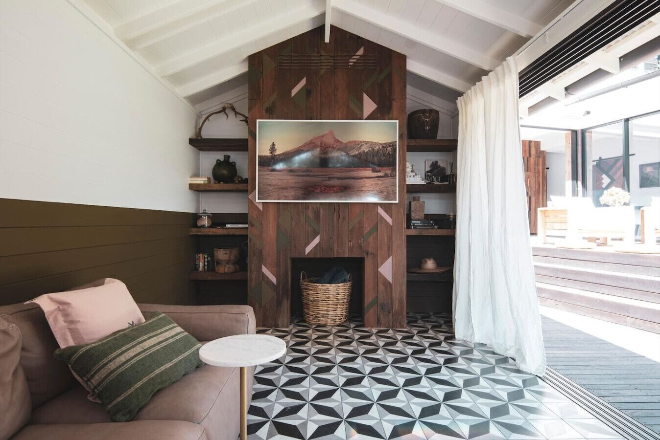 The Black Ace Residence | Heated Magnesium Pool — image 11