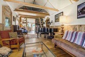 TV, DVD player - Fallsview Cabin: Vintage Charm Retreat (Green Mountain Falls)